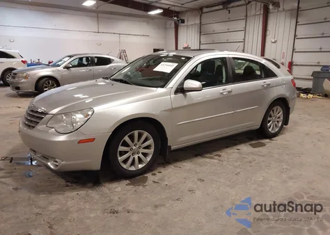 2010 Chrysler Sebring Limited z USA, uszkodzony, nr VIN 1C3CC5FD5AN190768